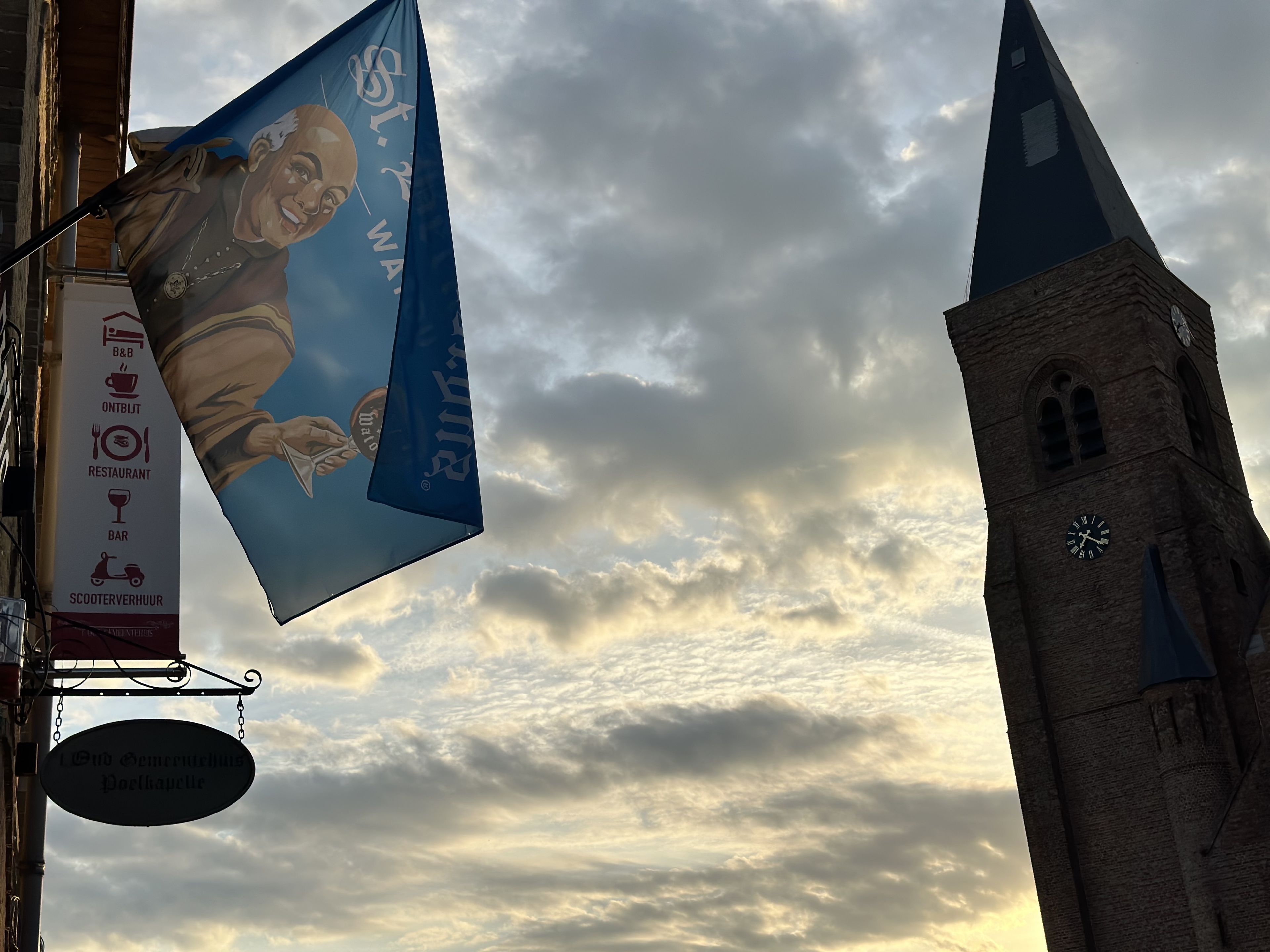 't Oud Gemeentehuis Poelkapelle in Poelkapelle Aanbiedingen Hotel