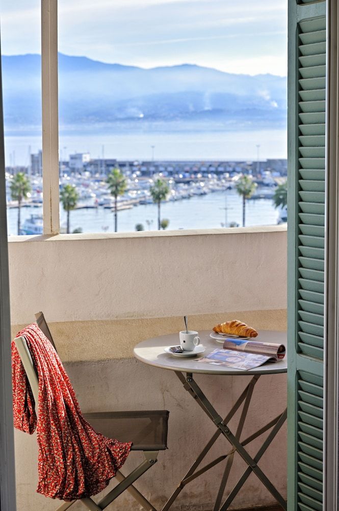afbeelding van Suite, terras, uitzicht op zee