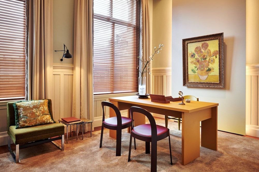 afbeelding van Suite (Van Gogh Museum Suite)
