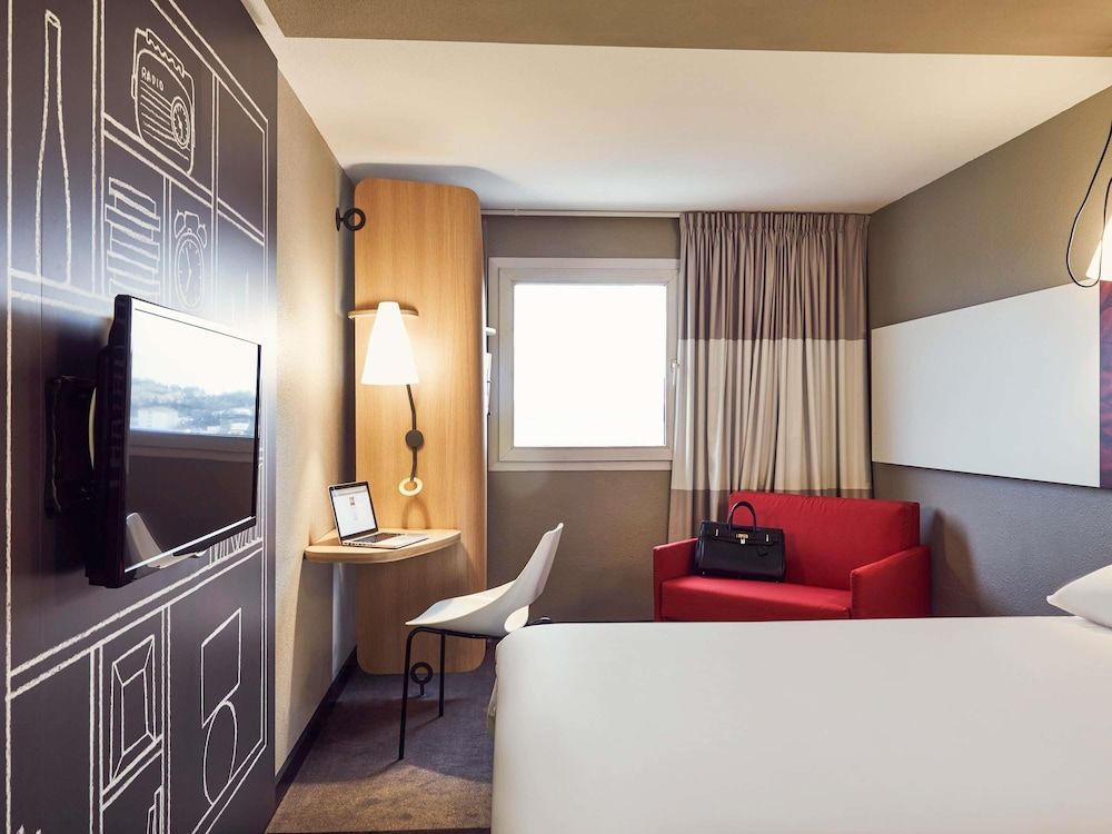 afbeelding van Standaard tweepersoonskamer, 1 tweepersoonsbed met slaapbank