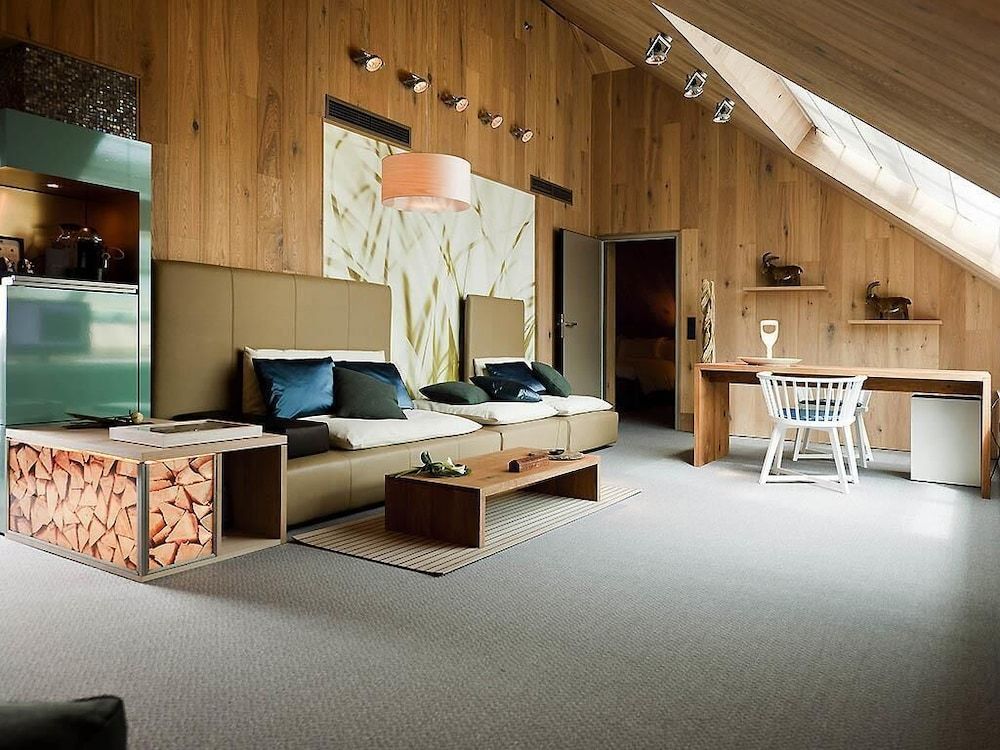 afbeelding van Suite, 1 kingsize bed, op de hoek (Opera)