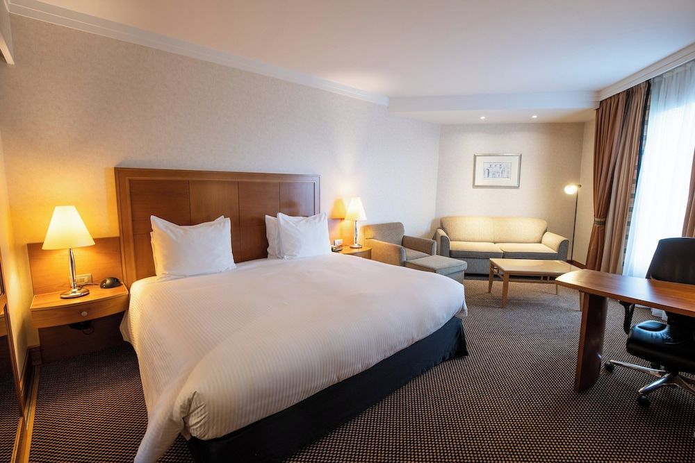 afbeelding van Junior suite, 1 kingsize bed, uitzicht op park