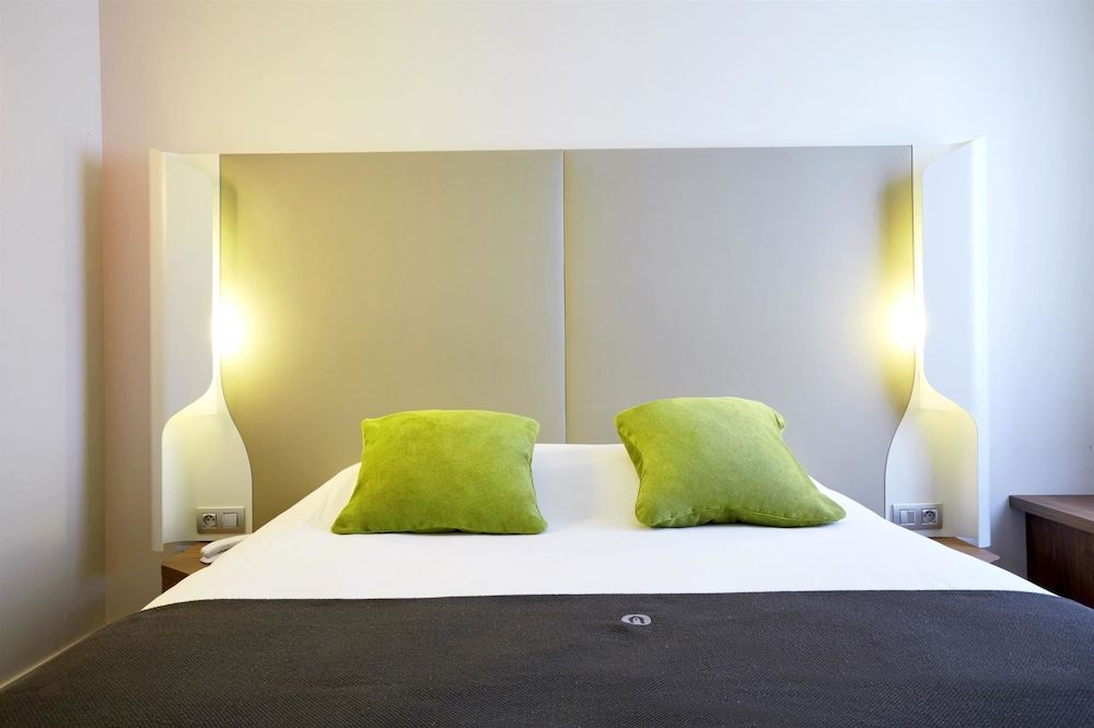 afbeelding van Next Generation, Kamer, 2 eenpersoonsbedden