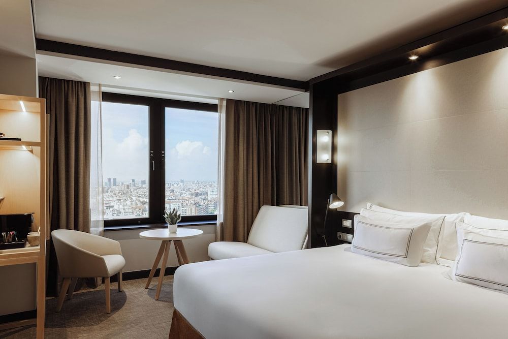 afbeelding van The Level Grand Premium