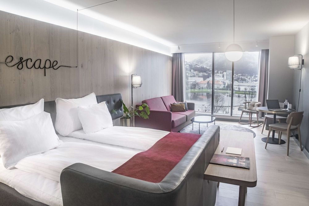 afbeelding van Deluxe tweepersoonskamer, 1 kingsize bed, uitzicht op bergen