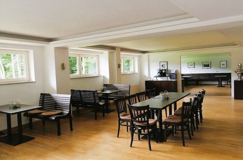 Pop-Up Hotel Schloss Haniel in Wermelskirchen - Aanbiedingen Hotel Specials