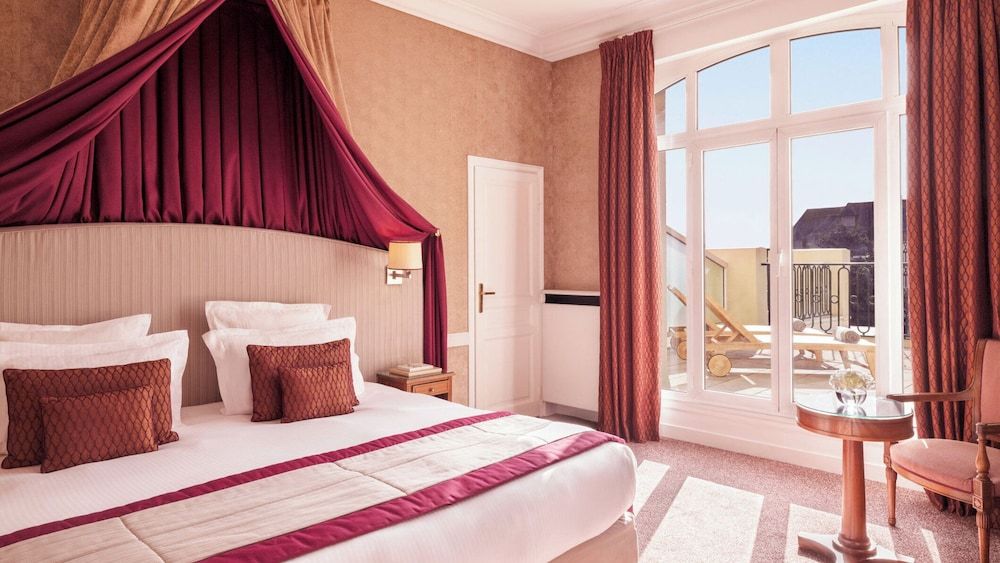 afbeelding van Deluxe kamer, 1 kingsize bed, uitzicht op stad