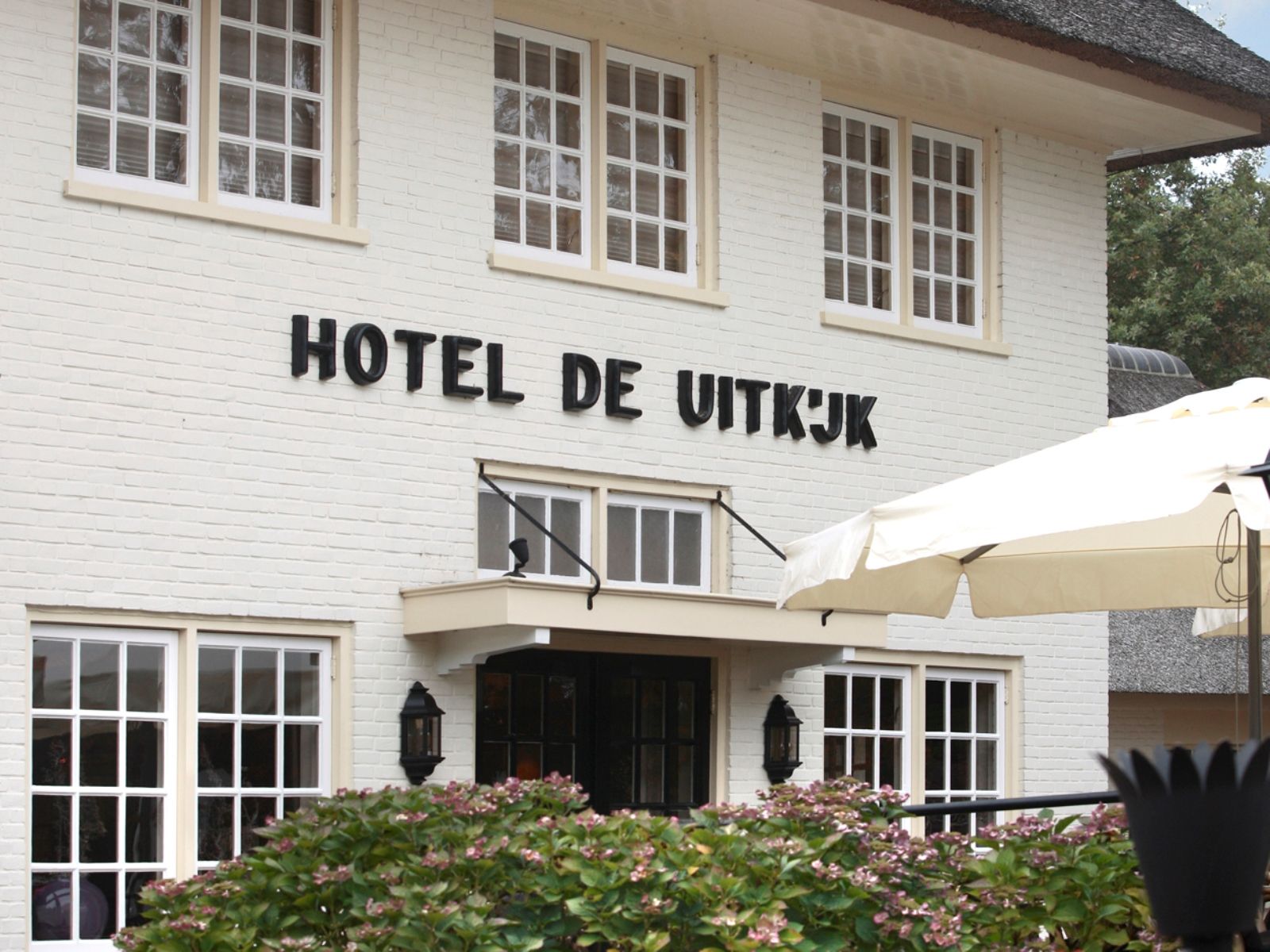 Buitenzijde