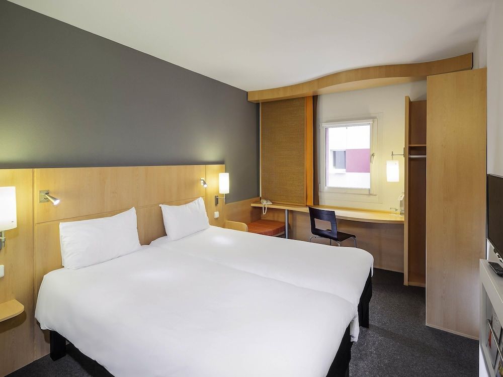 afbeelding van Kamer, 2 eenpersoonsbedden