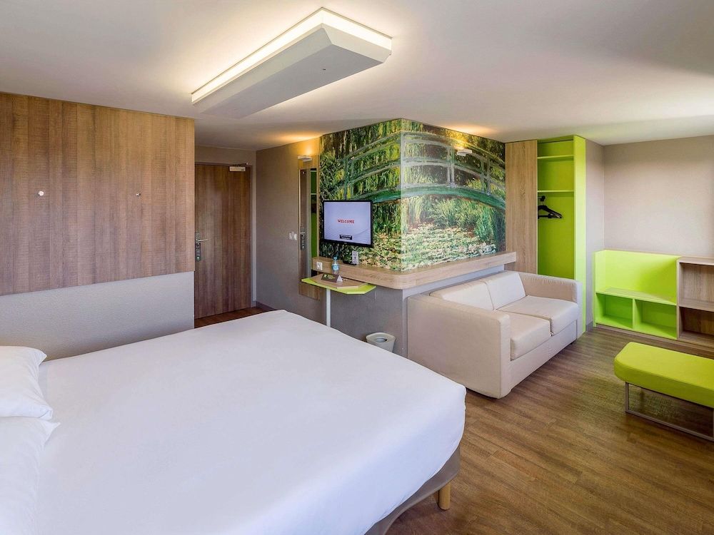 afbeelding van Suite, 1 tweepersoonsbed met slaapbank (Family. 2 People)