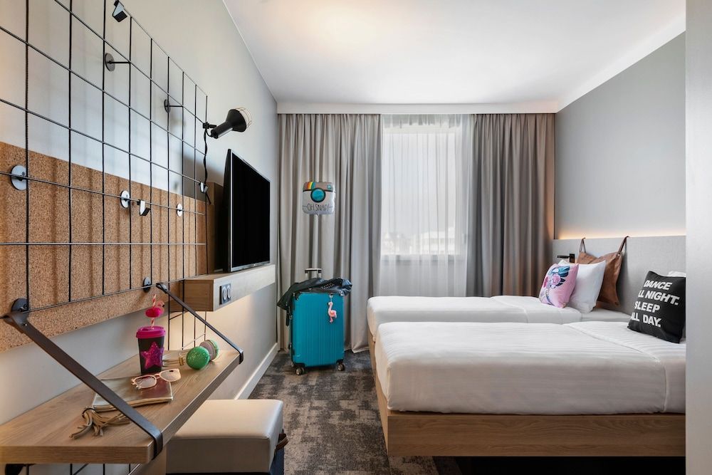afbeelding van Kamer, 2 eenpersoonsbedden