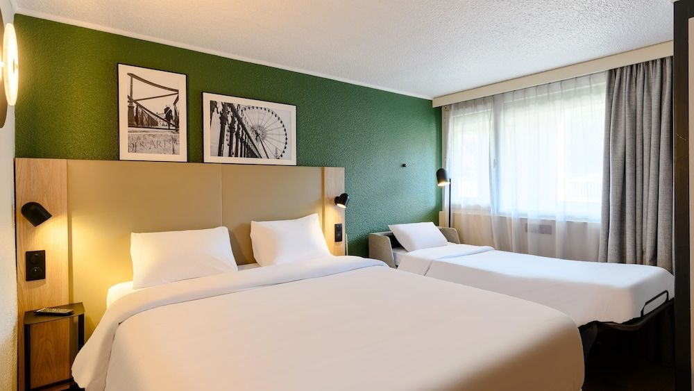afbeelding van Standaard kamer, 1 queensize bed met slaapbank