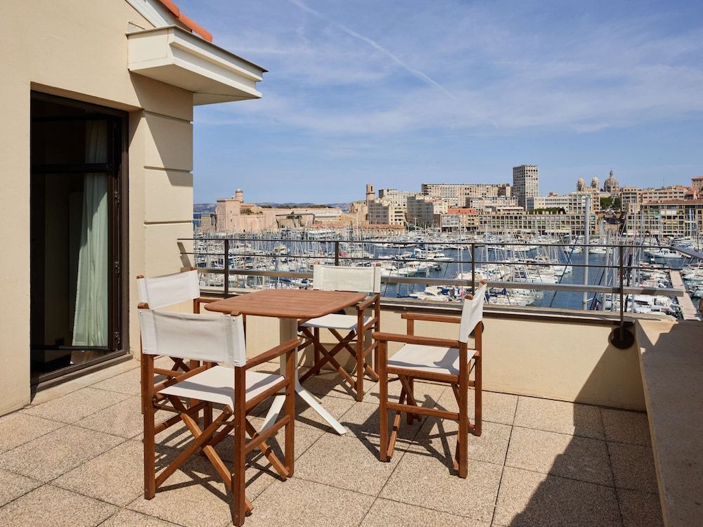 afbeelding van Suite, 1 slaapkamer, terras (Port View)