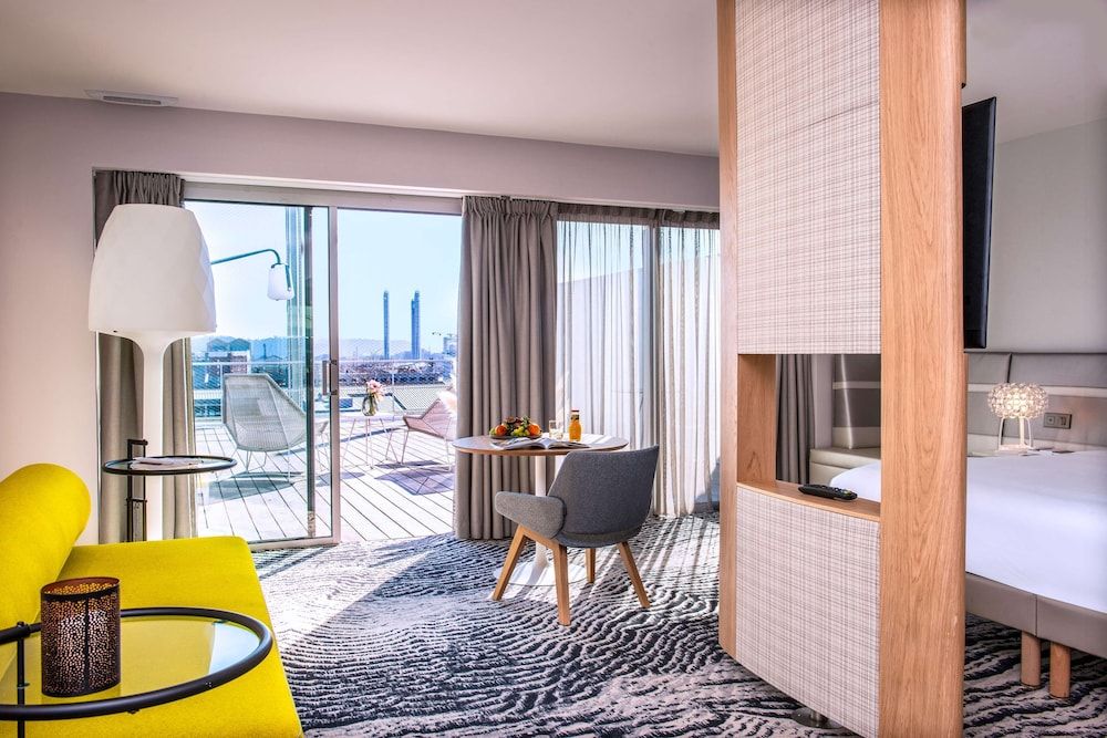 afbeelding van Suite, 1 slaapkamer, uitzicht (City Du Vin View)