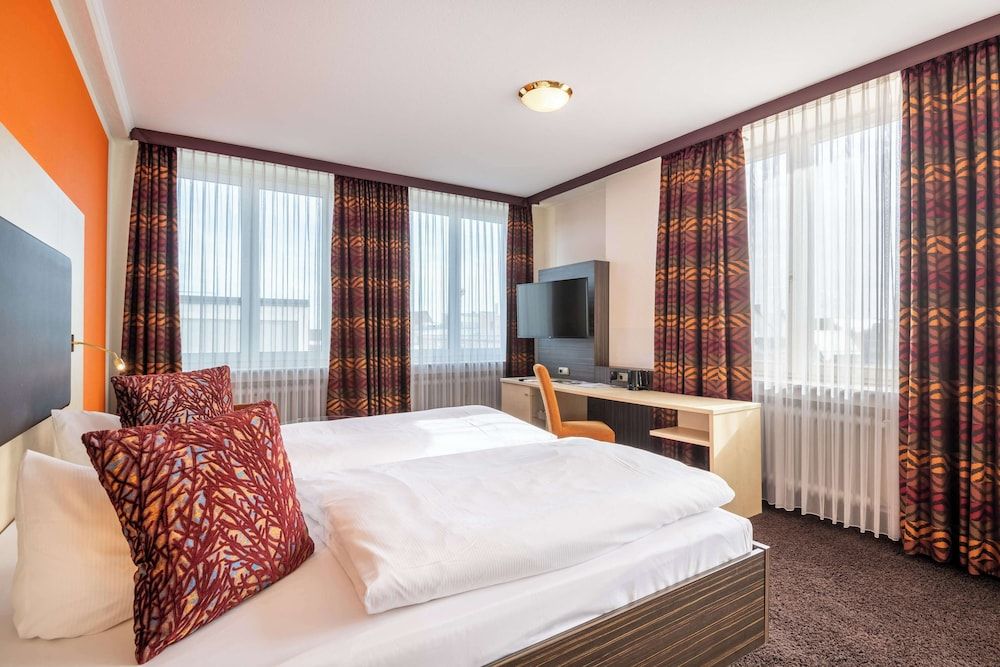 afbeelding van Standaard kamer, 1 tweepersoonsbed (Converts to 2 Twin Beds)