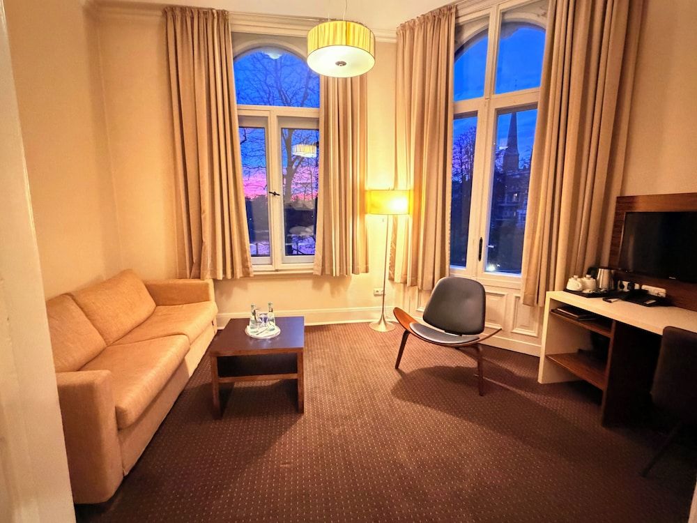 afbeelding van Junior suite, 1 kingsize bed met slaapbank