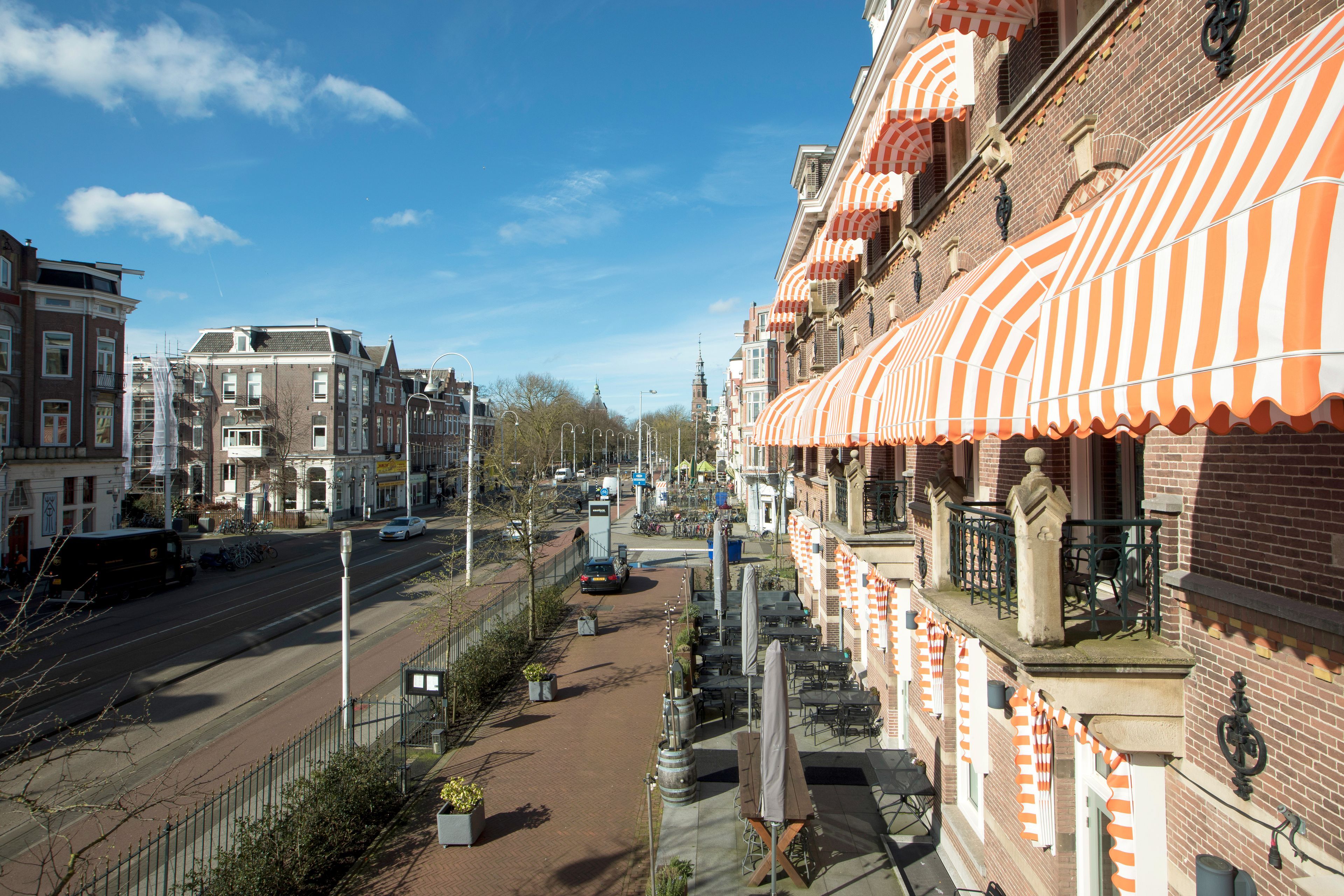 Buitenzijde