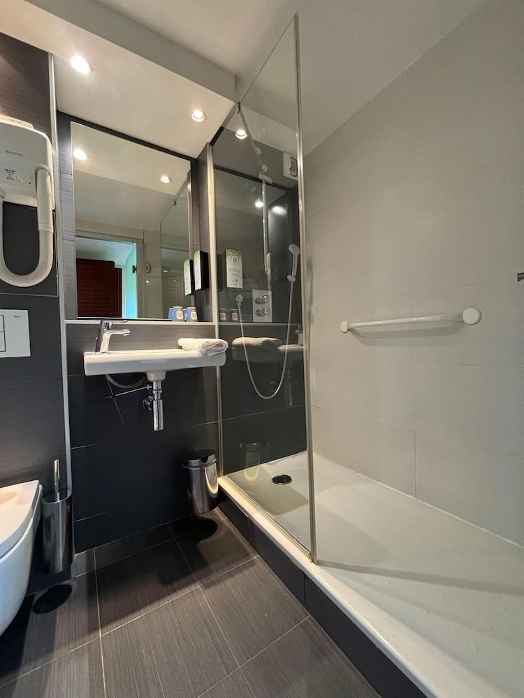 afbeelding van Standaard kamer, 1 twee- of 2 eenpersoonsbedden, 2 eenpersoonsbedden