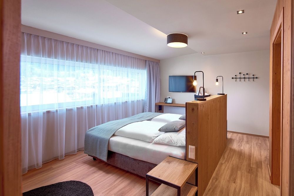 afbeelding van Deluxe suite, balkon, uitzicht op bergen (For 4 People)