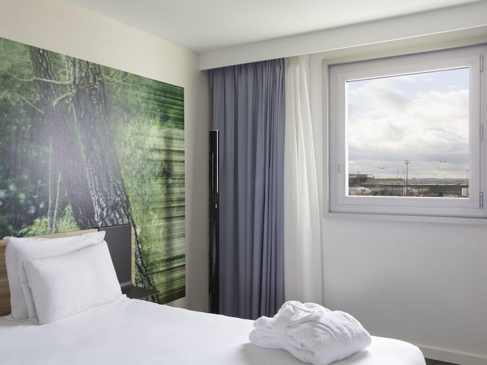 afbeelding van Executive kamer, 1 tweepersoonsbed met slaapbank