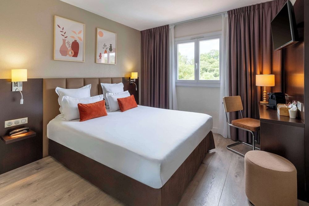 afbeelding van Executive kamer, 1 queensize bed, niet-roken, uitzicht op zwembad