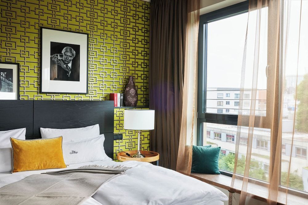 afbeelding van George Junior Suite