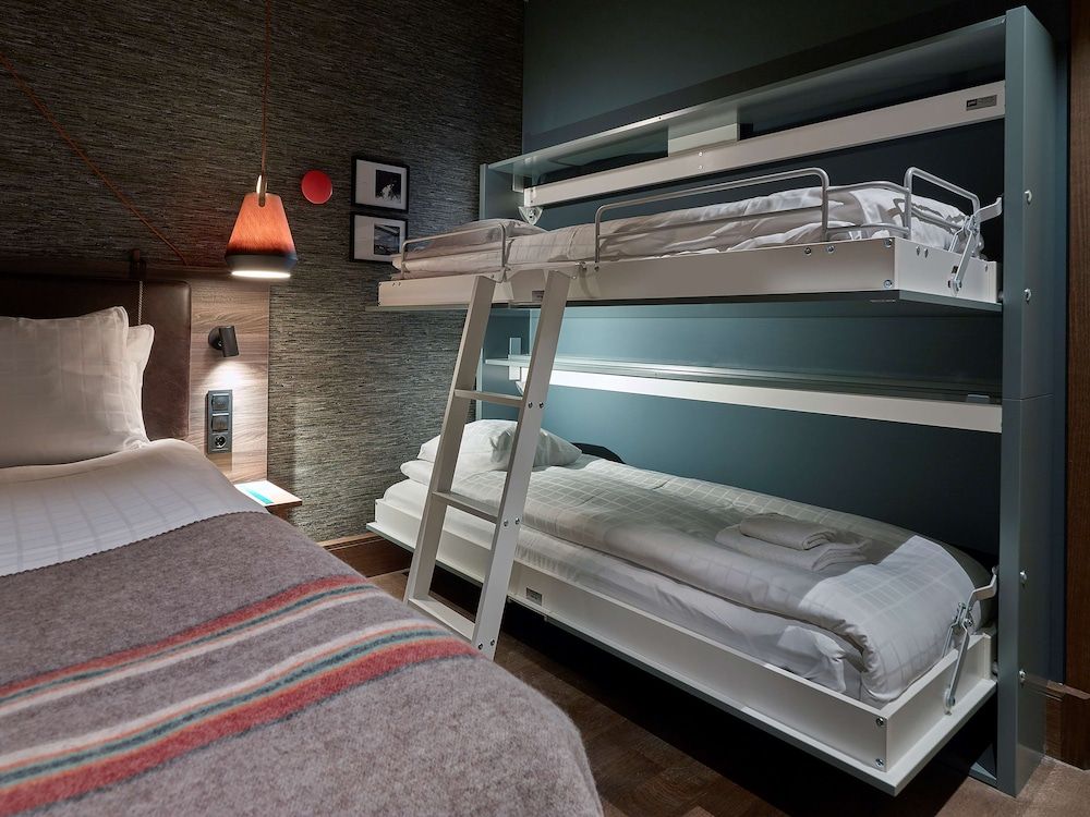 afbeelding van Kamer (Spacious, King, Bunkbed, w/o window)