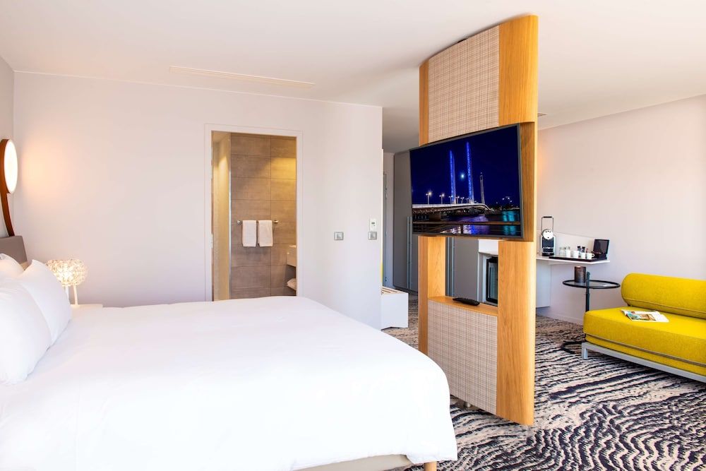 afbeelding van Suite, 1 slaapkamer, uitzicht (City Du Vin View)