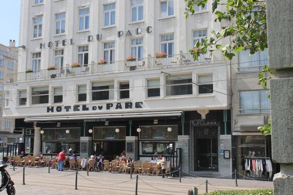 Hotel Du Parc Oostende - Tweepersoonskamer - Achterzijde