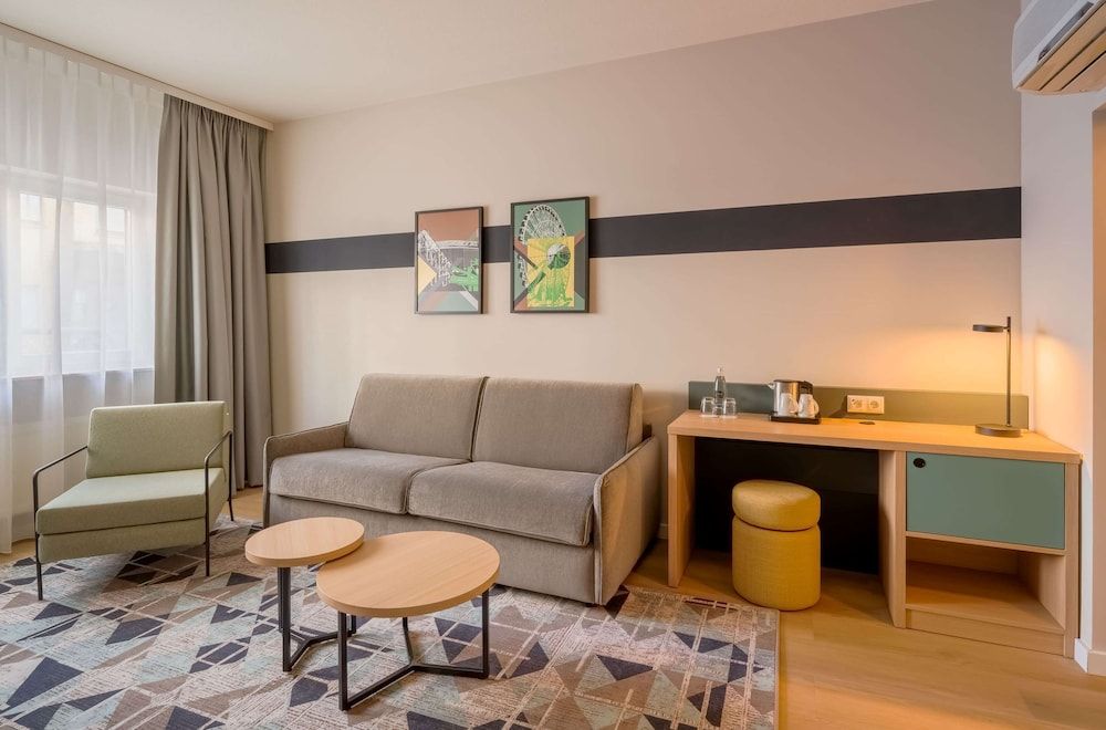 afbeelding van Kamer, 1 kingsize bed met slaapbank