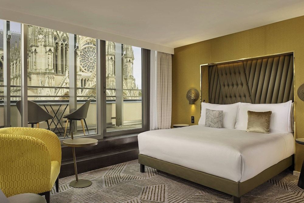 afbeelding van Junior suite, 1 kingsize bed, balkon, uitzicht (Cathedral View)